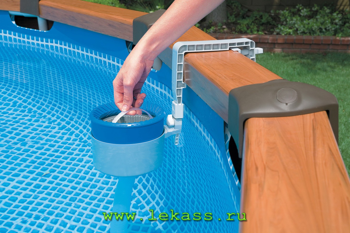 intex 58949 -     () Deluxe Wall Surface Skimmer